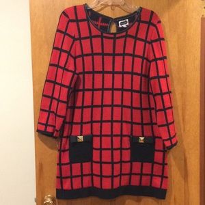 Mud Pie Grid Red & Black Tunic Sweater w Pockets L